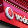 Anunț major pentru toți clienții Vodafone! Românii sunt furioși