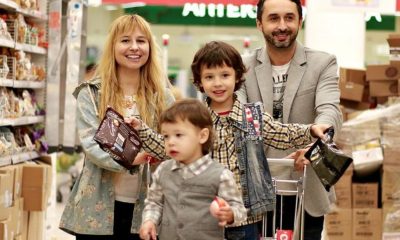 Ce alimente interzise în alte țări sunt din belșug pe rafturile magazinelor din România
