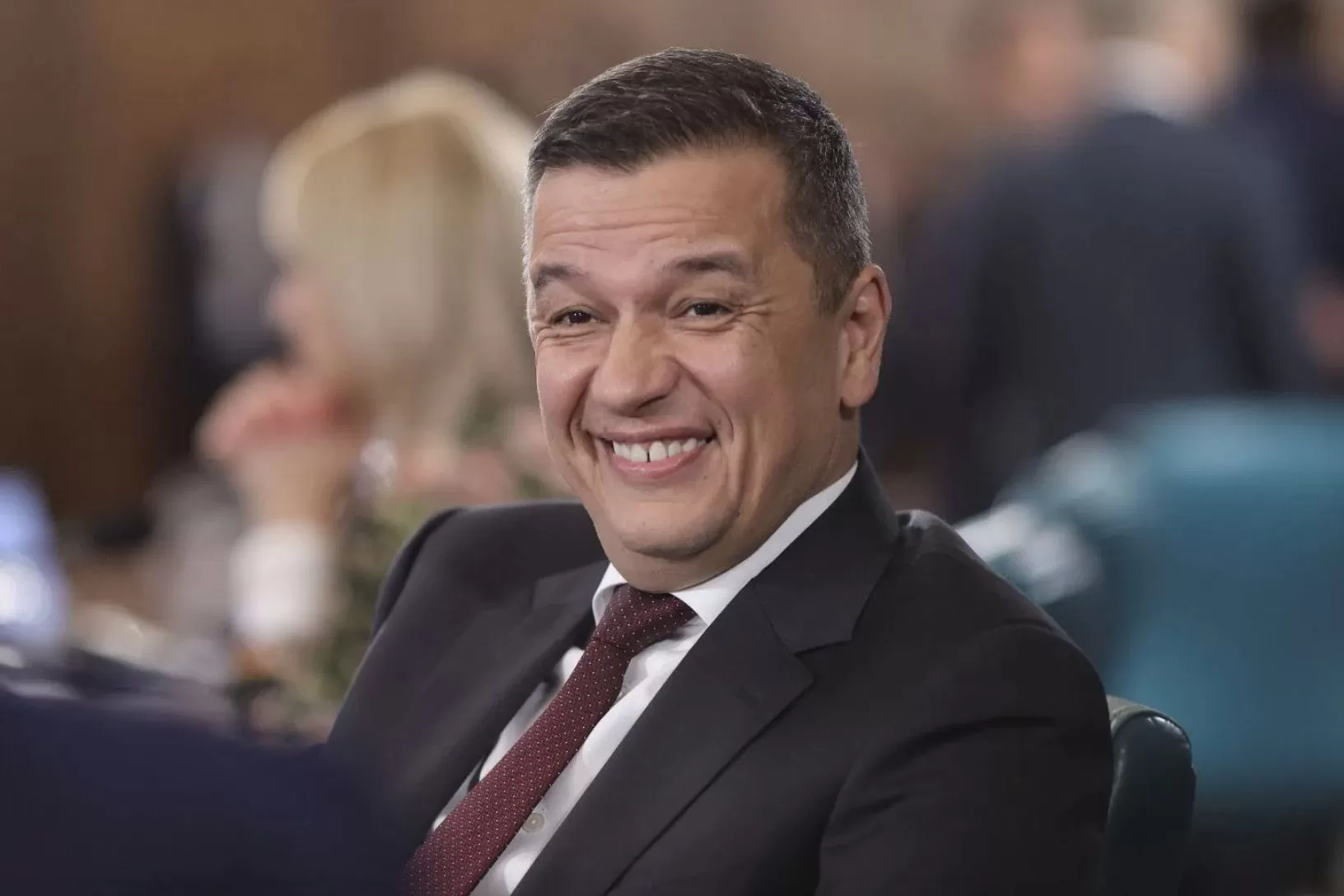 Asta mai lipsea. Anunț major de la PSD și USR. Guvernul României este în aer