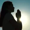 Taur și Scorpion – două zodii aflate sub influența transformării totale. Ce îi așteaptă în dragoste, bani și carieră